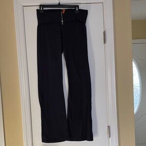 Le Donne Black Cotton Stretch Full Length Zipper Detail Logo Print Fold Over